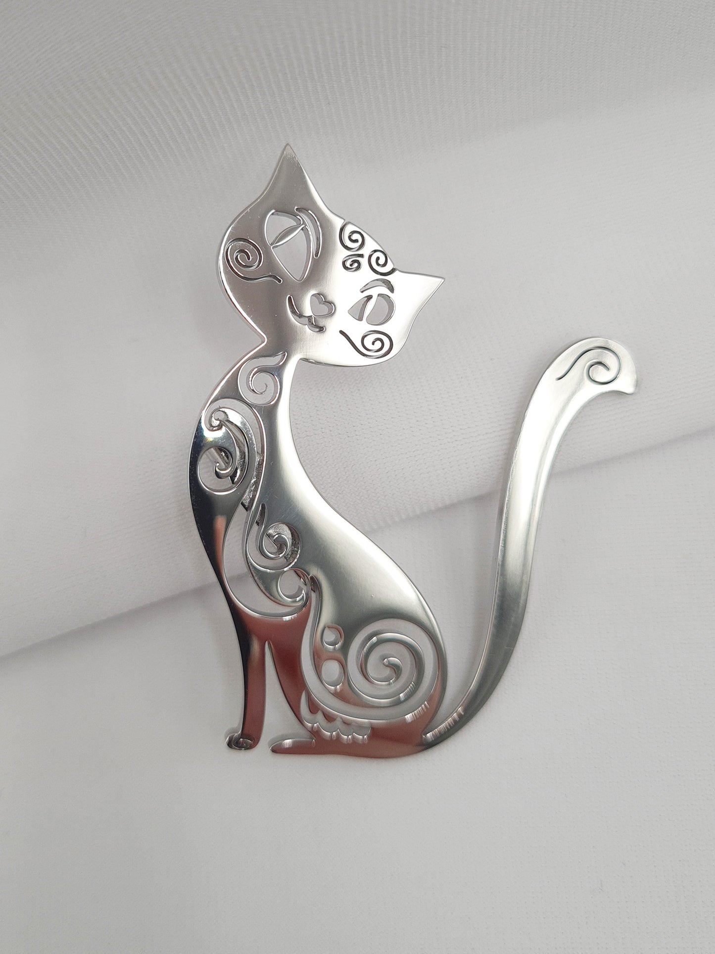 Broche pour vêtement en forme de chat