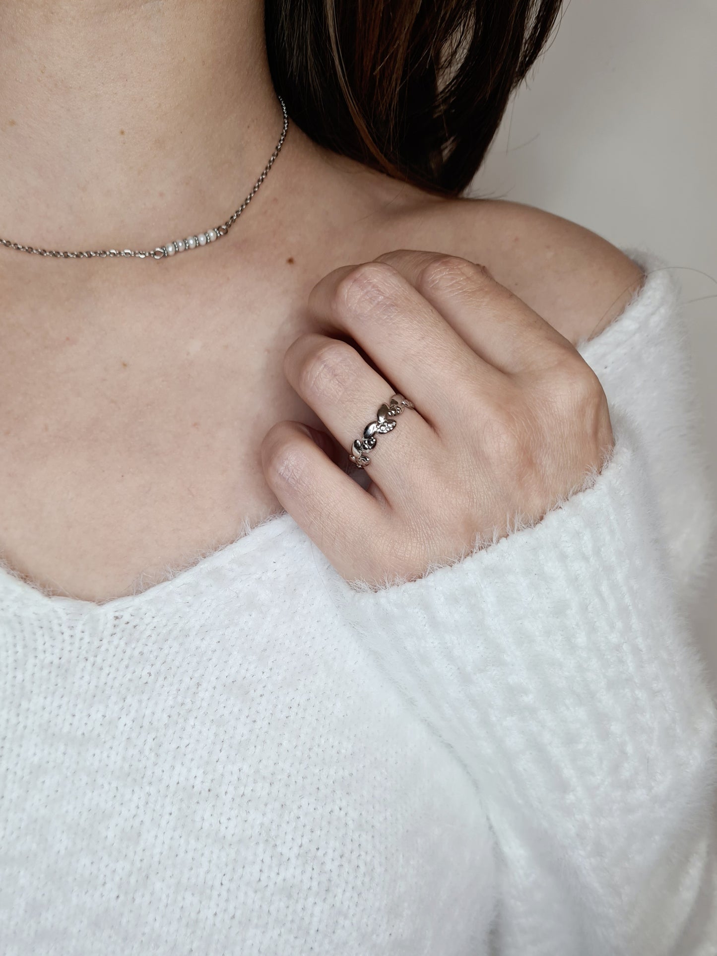 Polaris est une bague ajustable en acier inoxydable doré