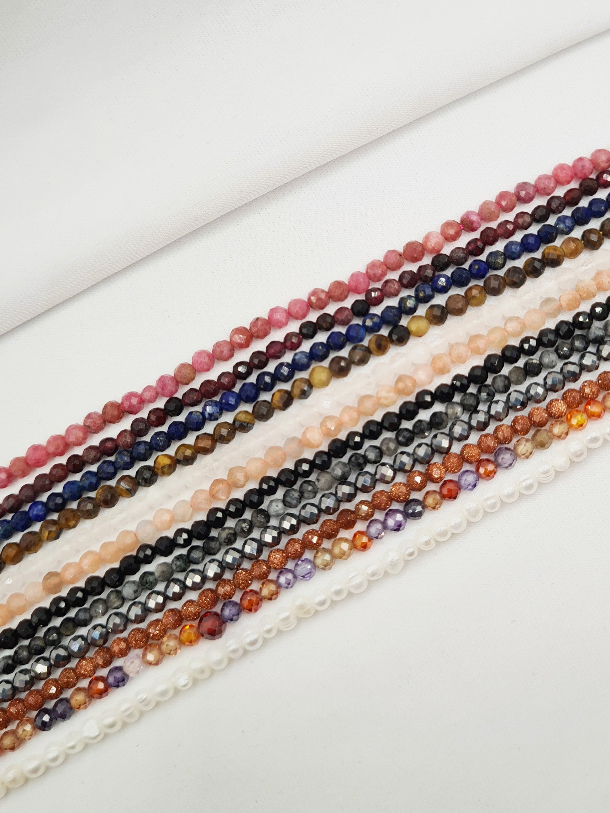 Pierres naturelles diverses pour personnalisations