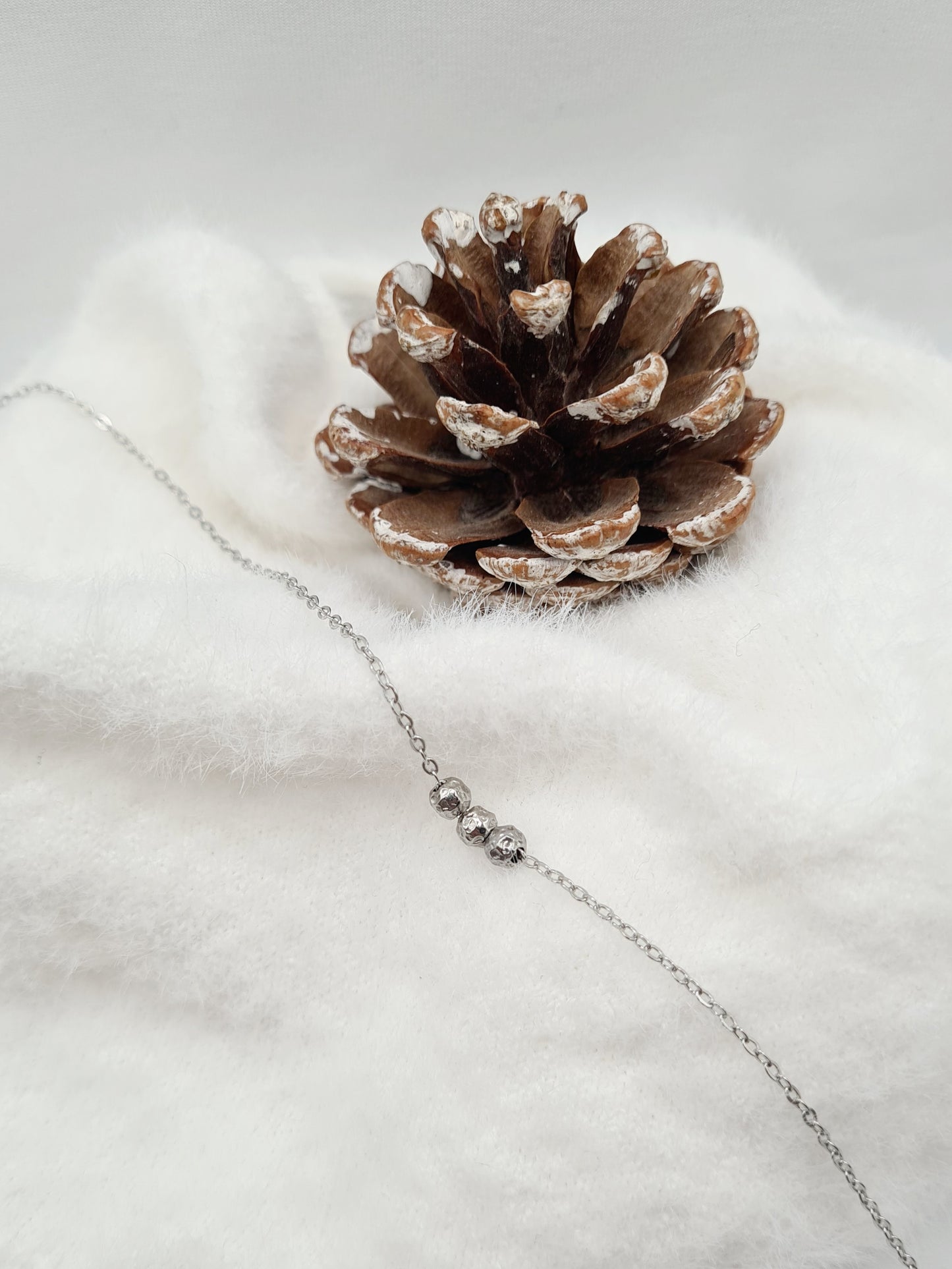 Collier MIRA