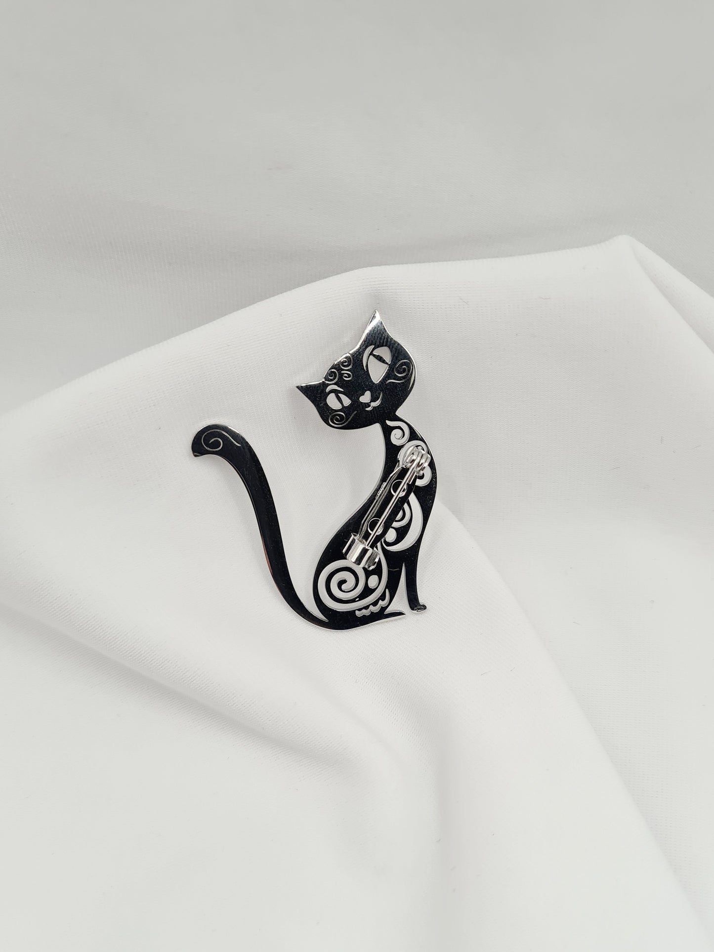 Broche CAT