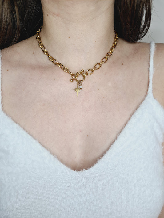 Collier CHARLY