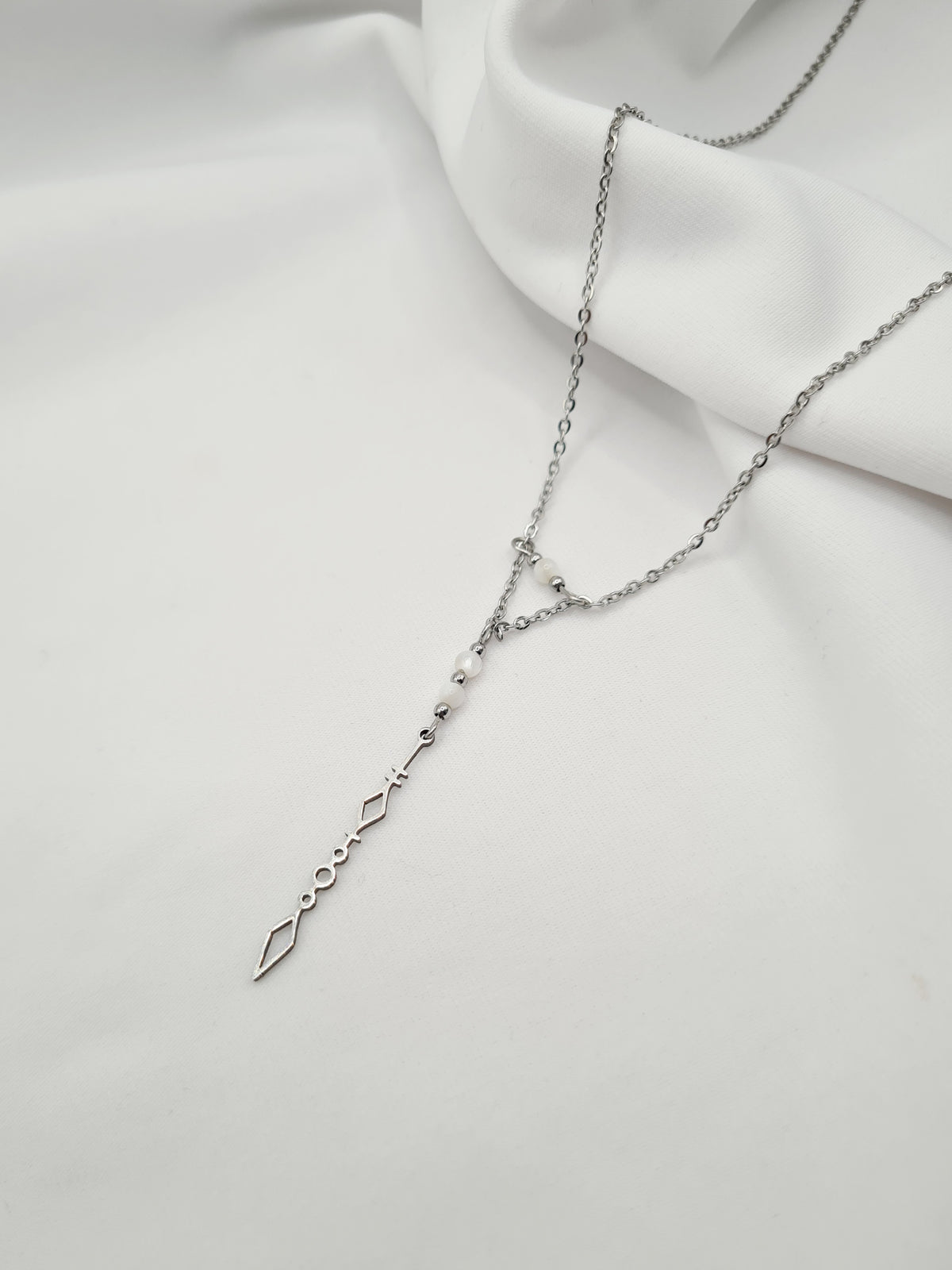 Collier ISOLA